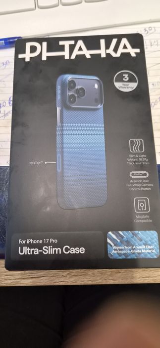 Чехол на IPhone 17 Pro оригинал