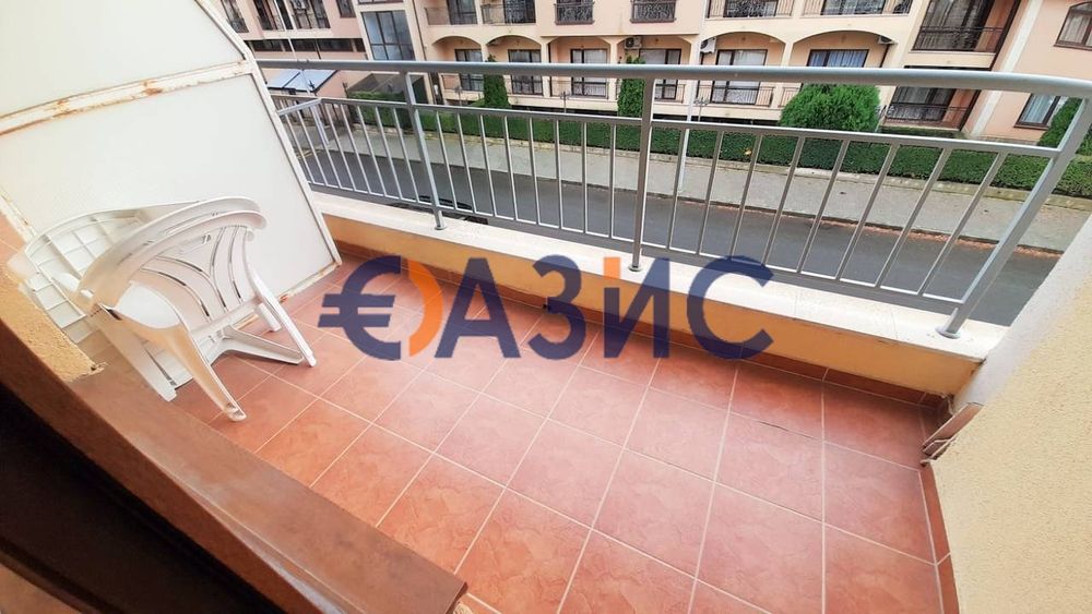 Продава се Едностаен апартамент в к.к. Слънчев бряг - 42 кв.м за 710 €/кв.м - Снимка #3