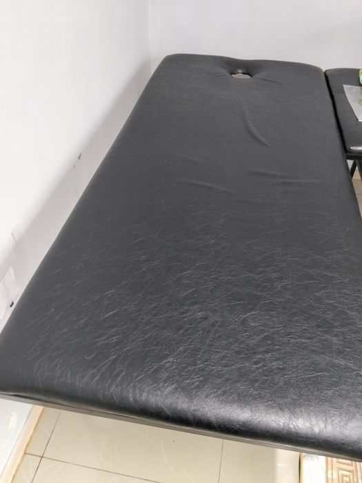 Продам массажный стол кушетка