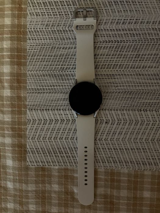 Samsung Galaxy Watch 4