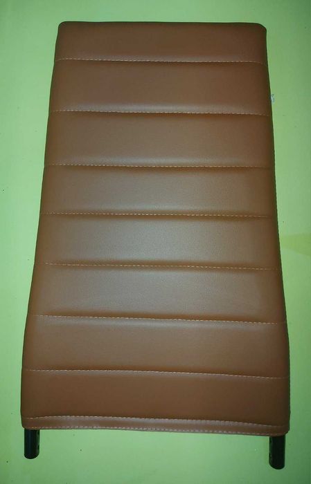 Кожен стол с висока облегалка и  метални крака комплект 2 броя н139