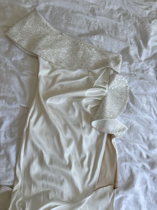 Vand rochie cununie/nunta sau orice alt eveniment alba