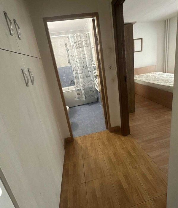 Apartament 2 camere de închiriat