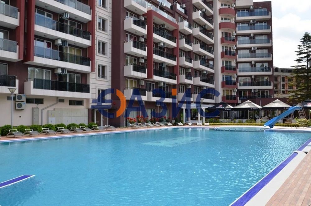 Продава се Тристаен апартамент в к.к. Слънчев бряг - 187 кв.м за 1637 €/кв.м - Снимка #13