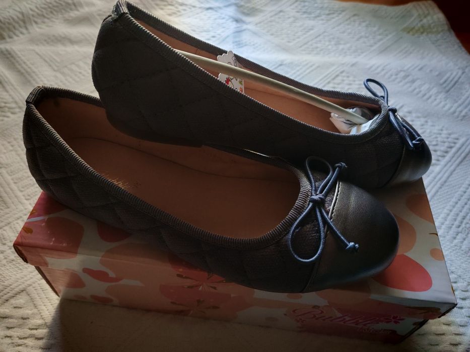 Pantofi mărimea 35 int 22 cm, noi cu eticheta