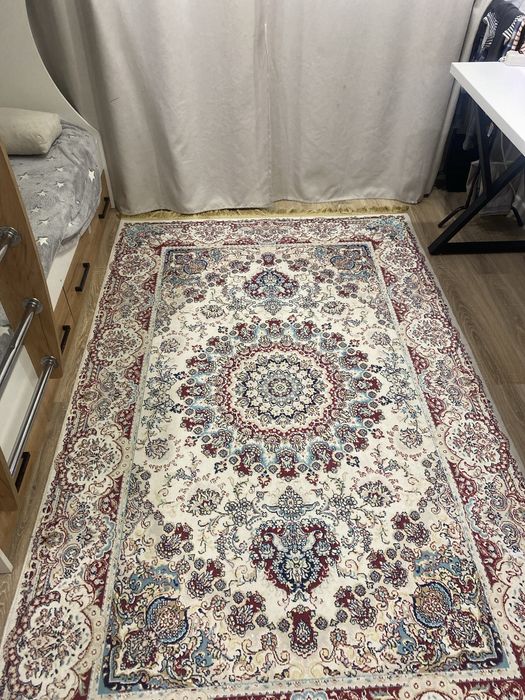 Ковер 20000 тг 220 на 150 см