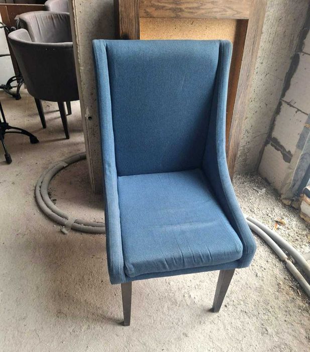 Продам кресла, диваны, стулья много