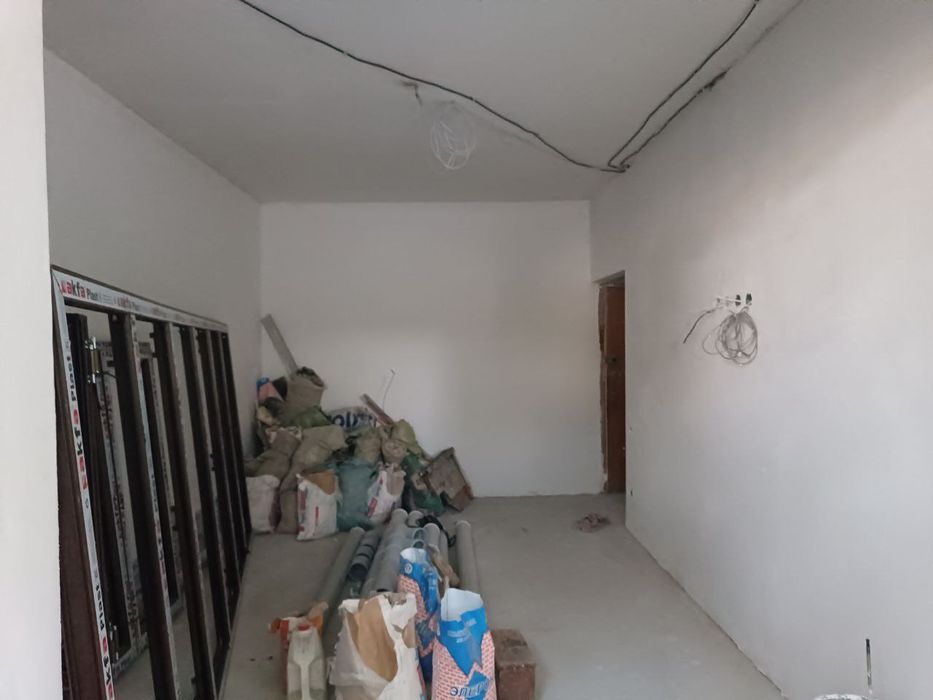 2/2/4 юнусабад 8, круг, бывший ресторан Юнусабада