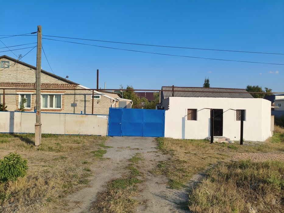 Продам дом с магазином