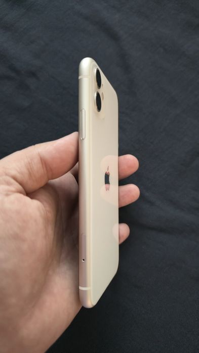 Iphone 11 ,128 GB White