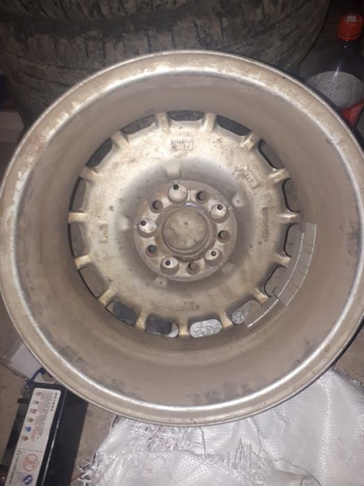 Продам диски от мерса 124