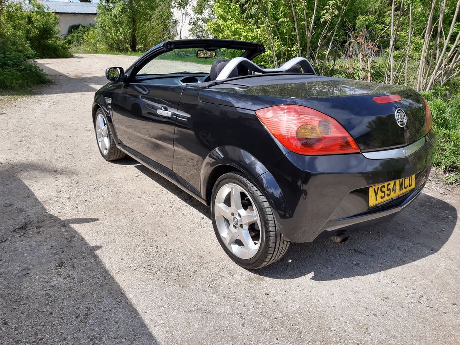 Opel Tigra B на части