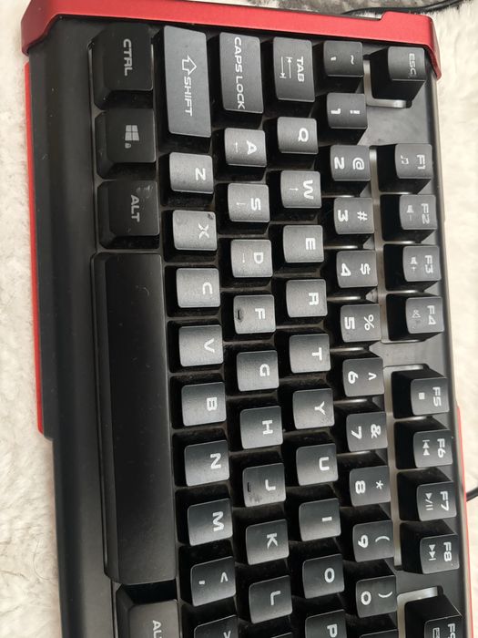 Клавиатура Генесис