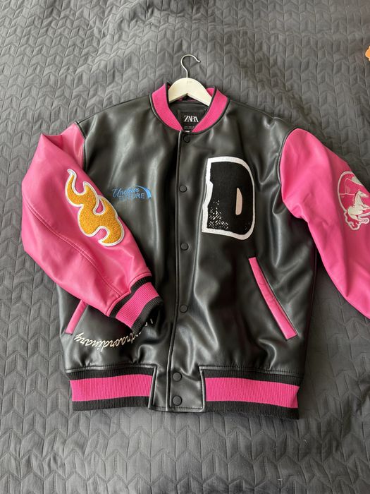 Яке тип бомбър Zara