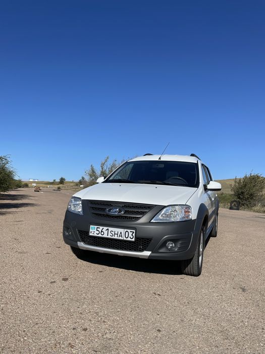 Продам Lada Largus Cross