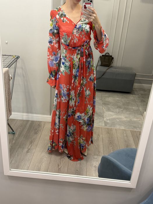 Пакет женских платьев 42 р