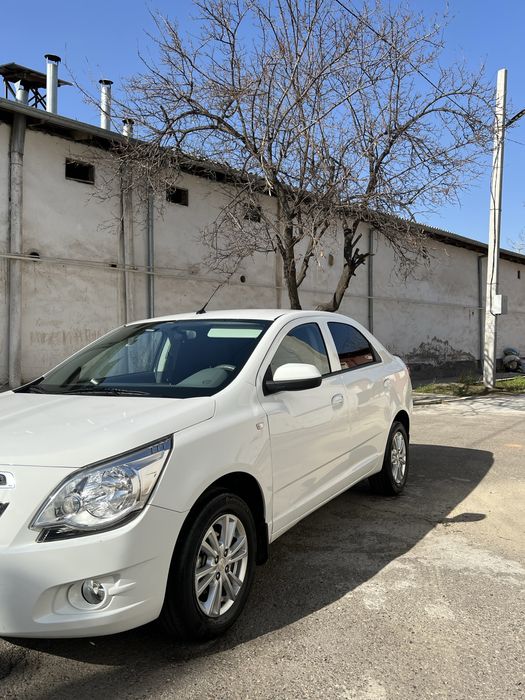 Chevrolet Cobalt 2024 — 8