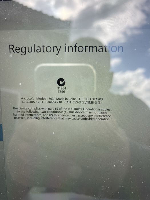 Microsoft surface book 1703