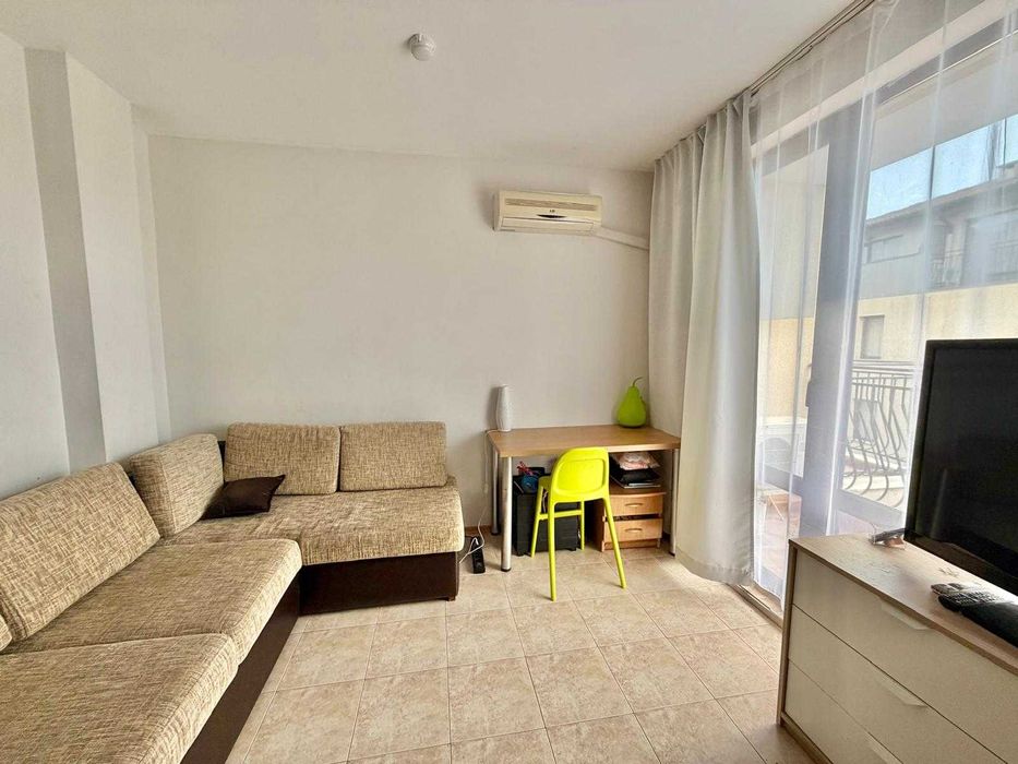 Продава се Тристаен апартамент в Несебър - 70 кв.м за 634 €/кв.м - Снимка #3
