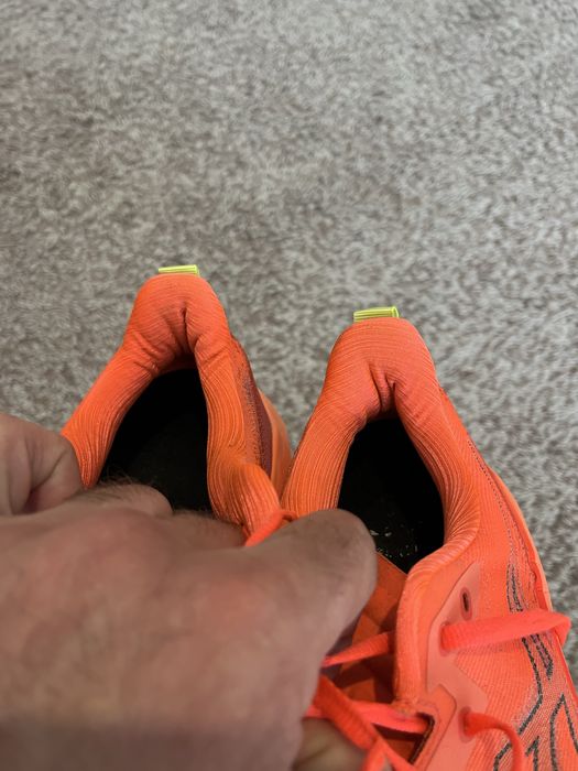 Asics Novablast 4-оригинални маратонки