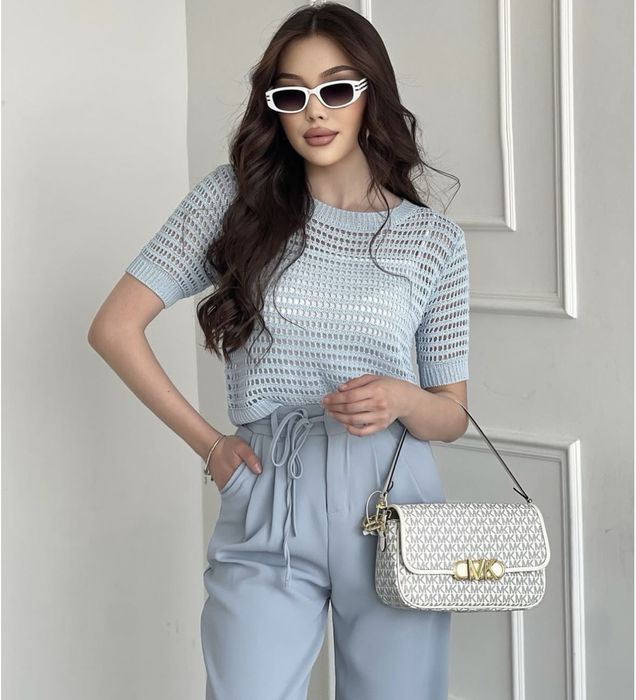 Продаю кофточку и брюки