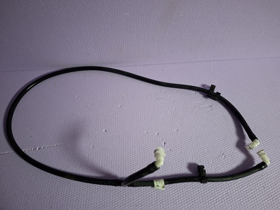 Furtun spălător faruri BMW E90 E91 E92 E93 Cod 7117844