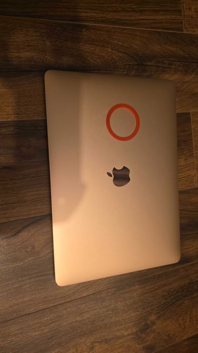 Apple Macbook Air M1 8GB RAM, 256GB,  display defect dar functional.