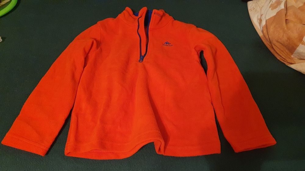 Vand pulovere de iarna