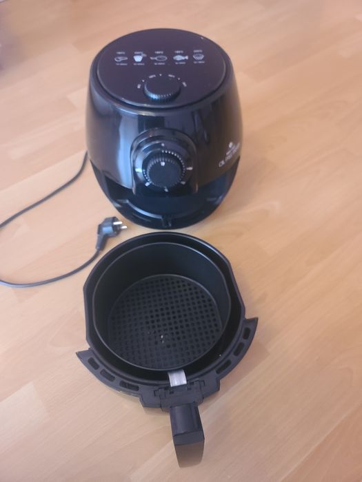 Фритюрник с горещ въздух Max Chef Oil Free Fryer