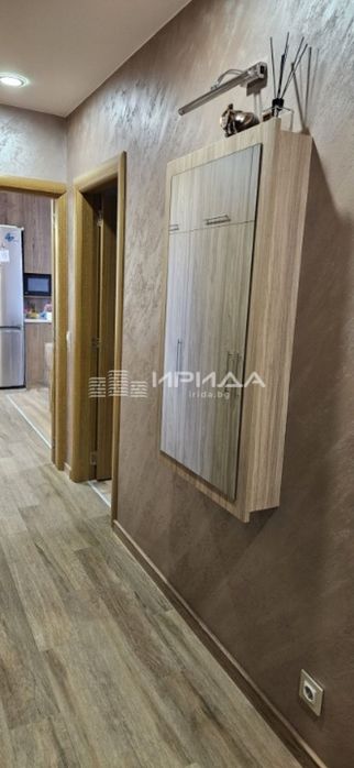 Нов тухлен тристаен до метро