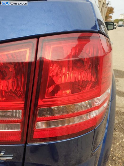 Tripla Stop Lampa Dreapta de pe Aripa Caroserie Dodge Journey 2008 - 2016 [C9729]