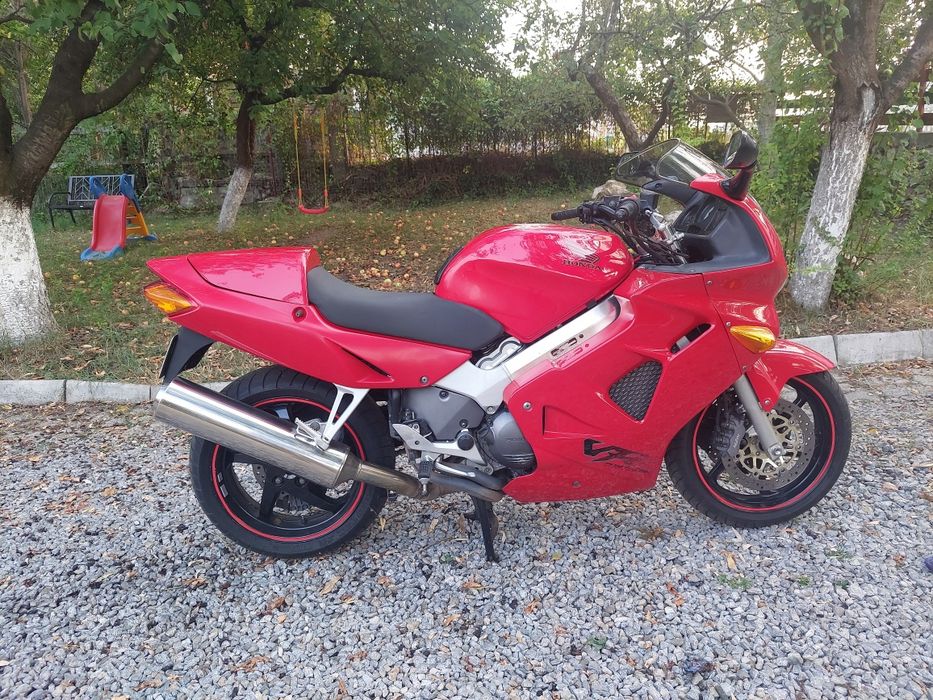 Honda VFR 800 FI / schimb