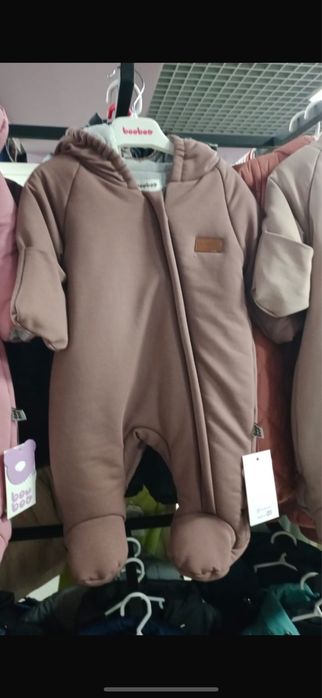 Продам демисезонный комбинезон booboo