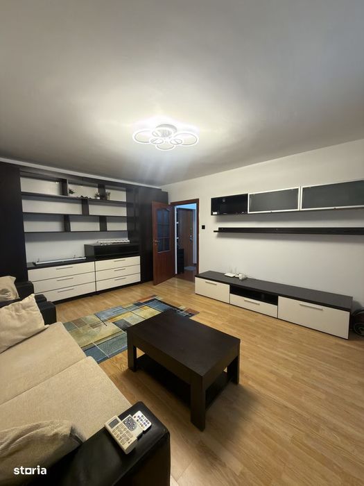 Mall Vitan, Mihai Bravu, Calea Vitan — fotografia 3