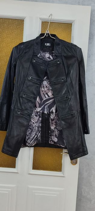 Верхняя одежда размер 42-44