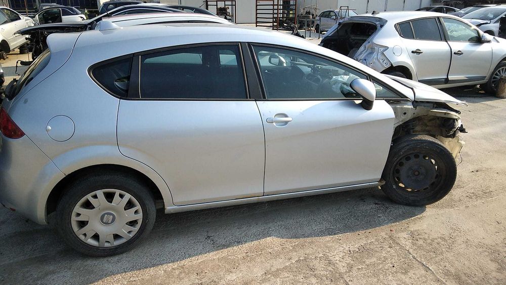 Dezmembram Seat Leon 1P Cod motor BXE, BKC, BJB, CAYC, CDAA, CAX