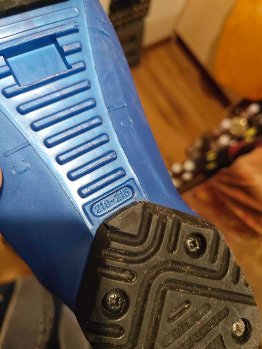 Детски ски комплект - ски 100 см + обувки 21.5 см + щеки