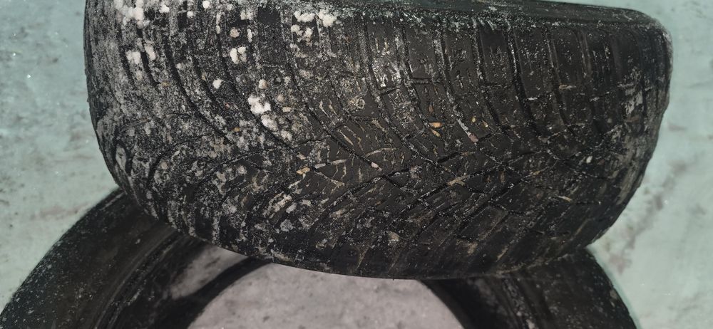 Продаю резину б/у