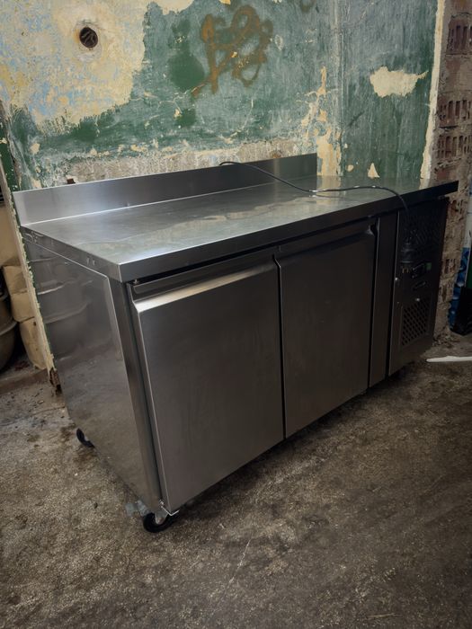 Хладилна Маса Tefcold 2 Врати 272L
