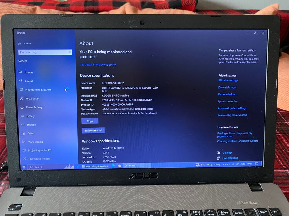 [СПЕЦИАЛНО] Два функционални Asus лаптопа.