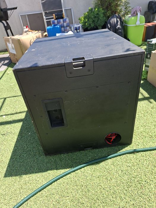 Subwoofer tannoy vs15