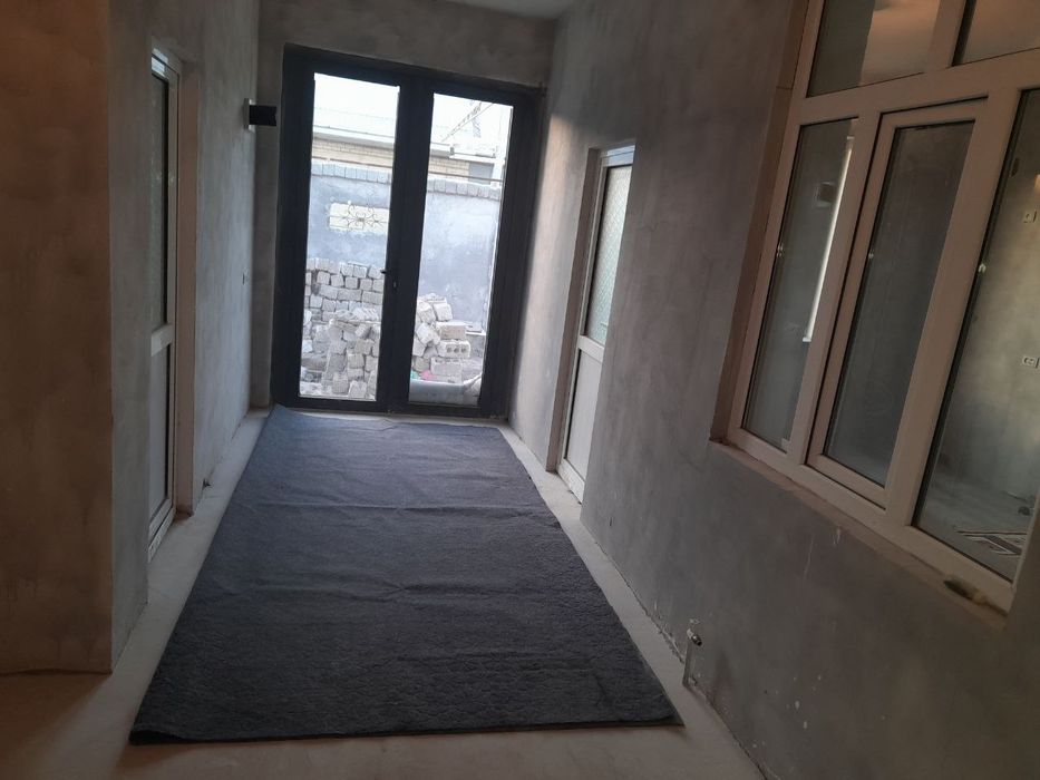 Бектемир туманида Фуд сити бозорга яқин жойда хонадон ижарага берилади