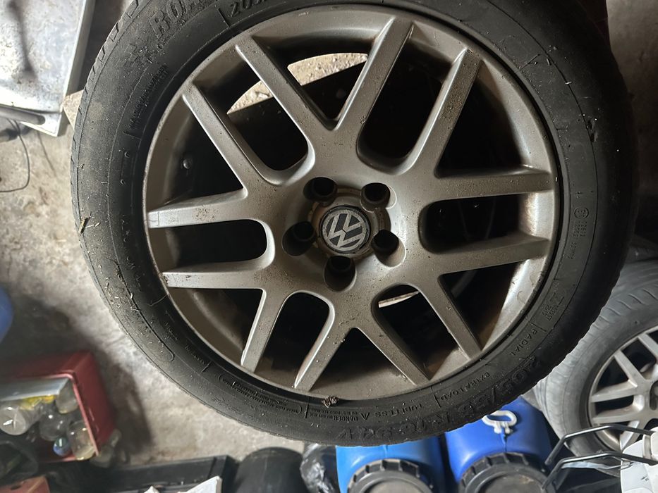 Джанти за Голф 4 и гуми 16 цола