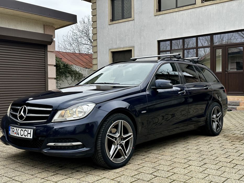 2012 Mercedes Benz C 220