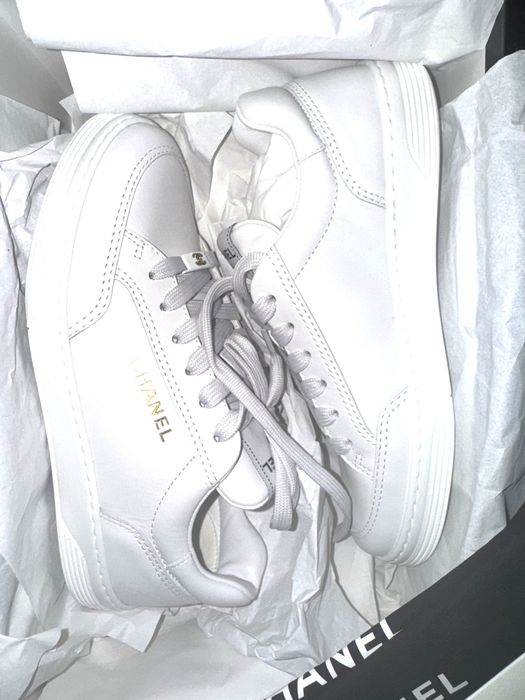 Chanel sneakers 38