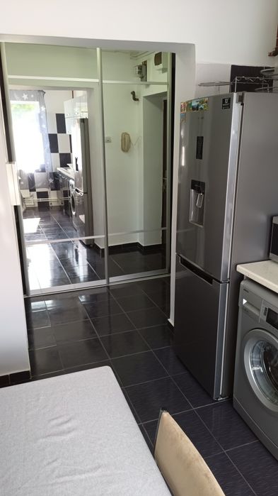 2 Camere Decomandat | Constanța, Abator | Spații Mari Depozitare