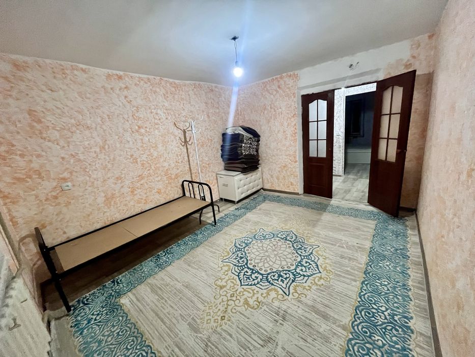 Продается квартира 3 комнаты район старого болашака