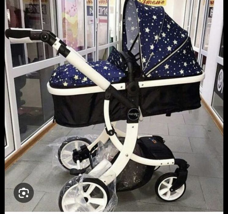 Коляска продам срочно
