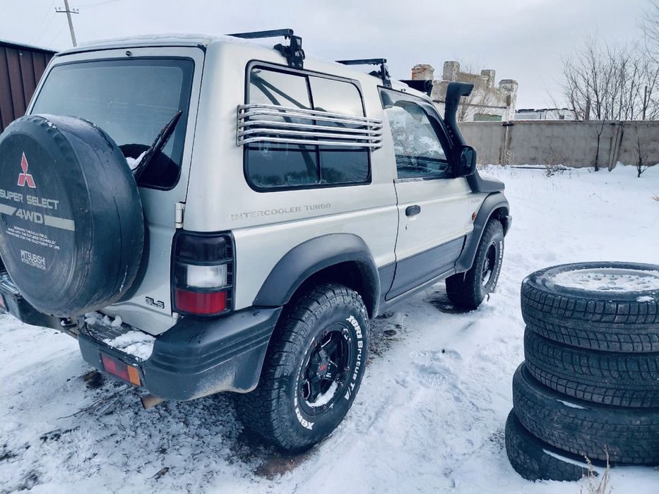 Продам Поджеро 2