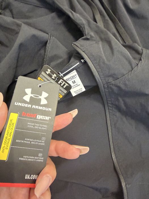 Echipament sport under armour